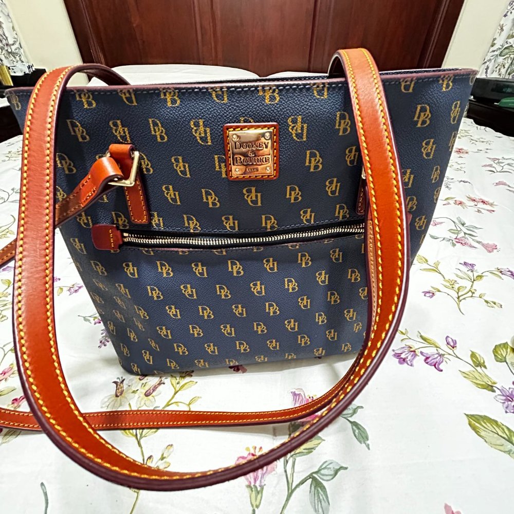 D&B shoulder bag - Picture 4 of 10